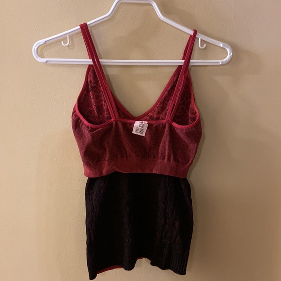 Scala red double layered cropped tank top - one size - Picture 6 of 7